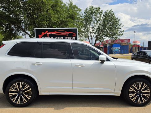 Used 2020 Volvo XC90 T6 Momentum AWD/4WD image 7