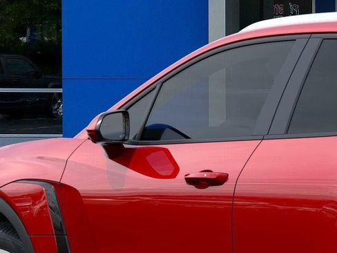 New 2026 Chevrolet Blazer EV LT image 12