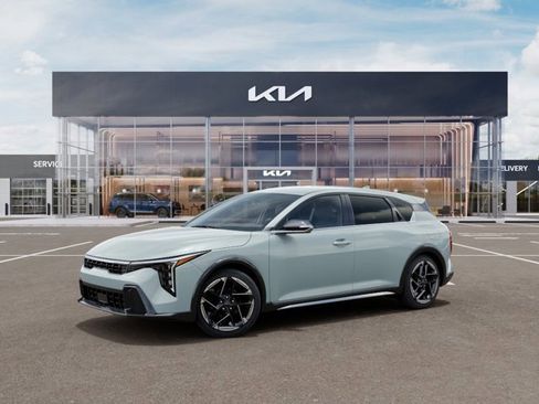 New 2026 Kia K4 GT-Line image 3