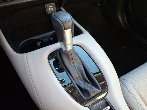 Certified 2023 Honda HR-V LX image 14