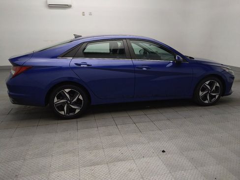 Used 2023 Hyundai Elantra Limited FWD image 10