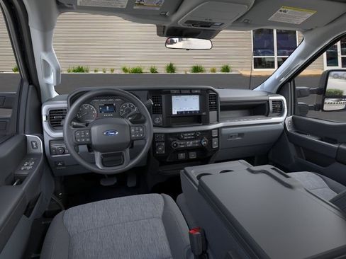 New 2023 Ford F250 XL w/ STX Appearance Package image 10