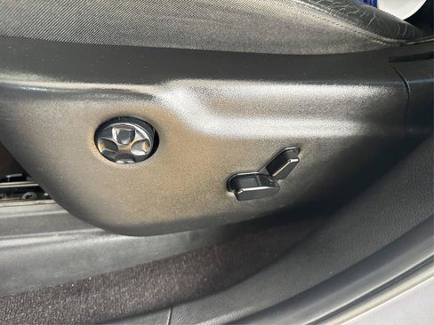 Used 2018 Jeep Grand Cherokee Limited RWD image 17