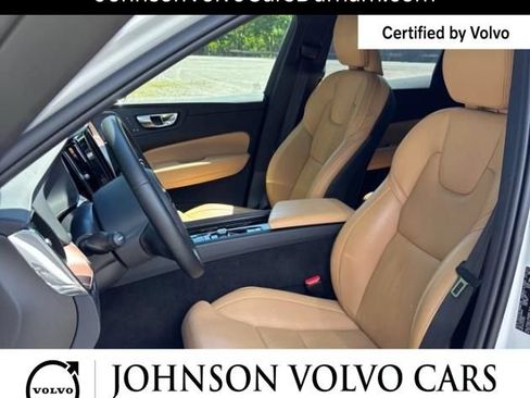 Used 2024 Volvo XC60 T8 Ultimate w/ Climate Package AWD/4WD image 9