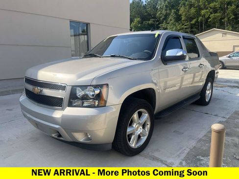 Used 2007 Chevrolet Avalanche LS RWD image 1