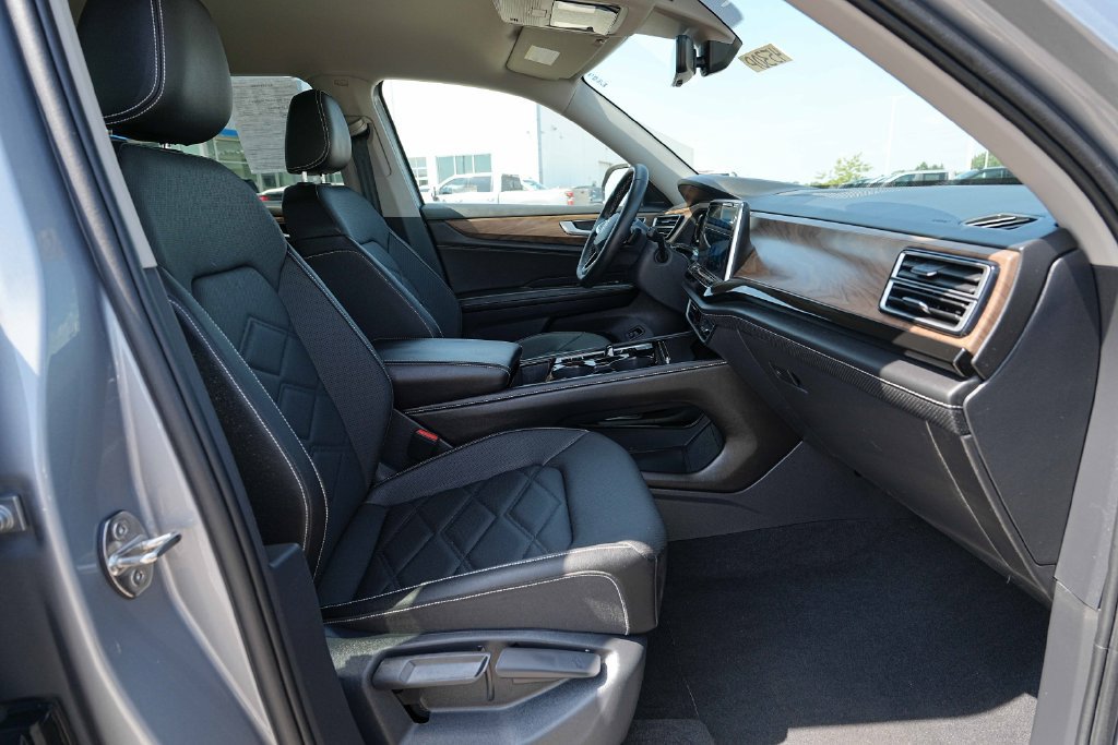 Used 2026 Volkswagen Atlas SE AWD/4WD image 22