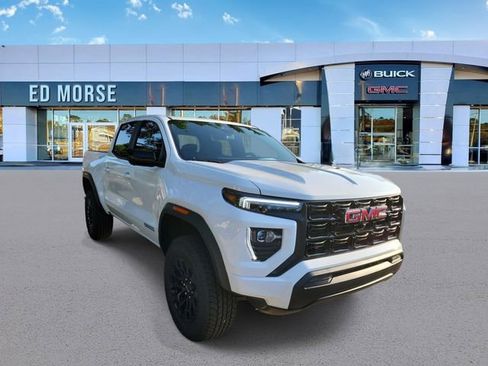 New 2026 GMC Canyon Elevation RWD image 3