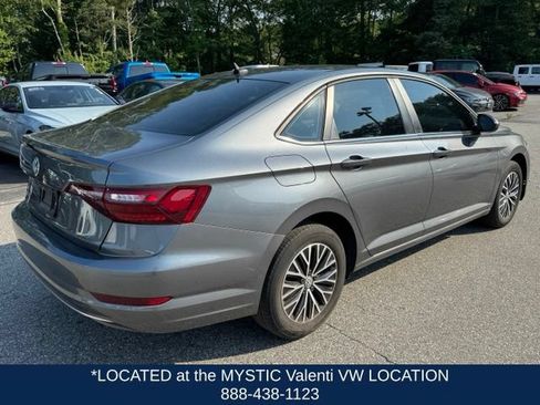 Certified 2021 Volkswagen Jetta FWD image 5