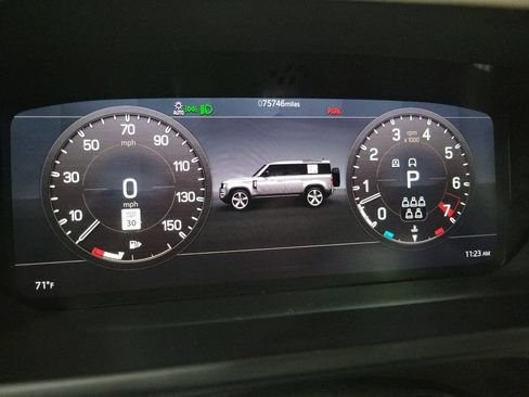 Certified 2020 Land Rover Defender 110 HSE AWD/4WD image 17