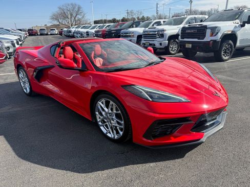 Used 2024 Chevrolet Corvette Stingray Premium Cpe w/ Z51 Performance Package image 8