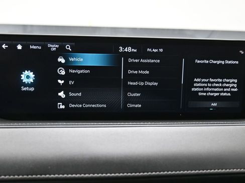 Used 2023 Genesis Electrified G80 image 25