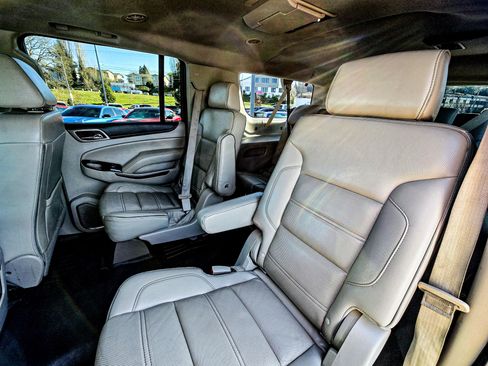 Used 2018 GMC Yukon XL Denali w/ Open Road Package image 12