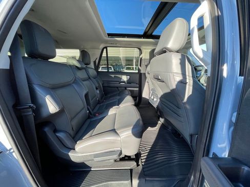 Used 2025 Ford Expedition Max Active image 24