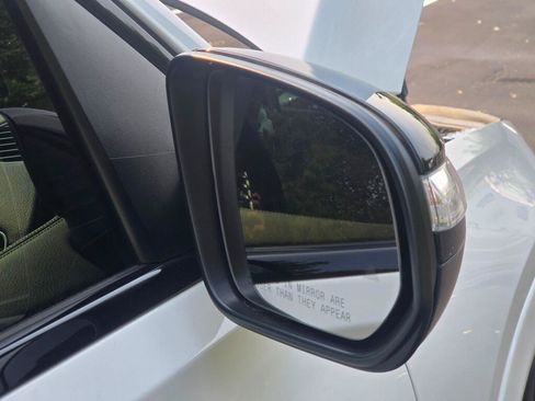 Used 2022 Mercedes-Benz GLE 450 4MATIC image 29