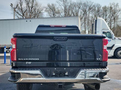 New 2026 Chevrolet Silverado 2500 LT image 4