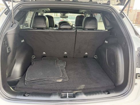 Used 2024 Jeep Compass Latitude w/ Sun and Sound Group image 21