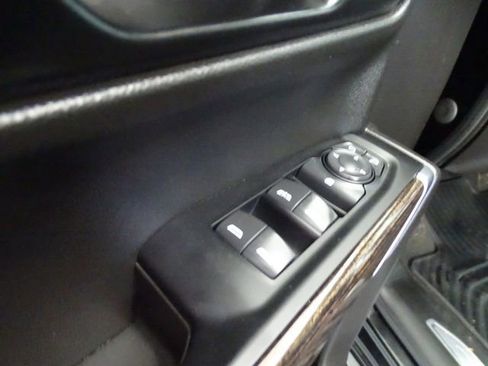 Used 2022 GMC Sierra 1500 Elevation AWD/4WD image 10