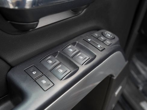 Used 2019 Chevrolet Silverado 2500 LTZ w/ Midnight Edition AWD/4WD image 21