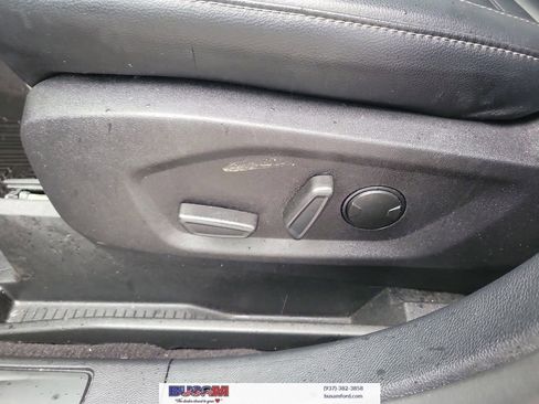 Used 2022 Ford Edge SEL w/ Convenience Package image 16