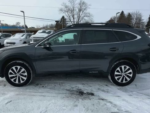 Certified 2024 Subaru Outback Premium image 5