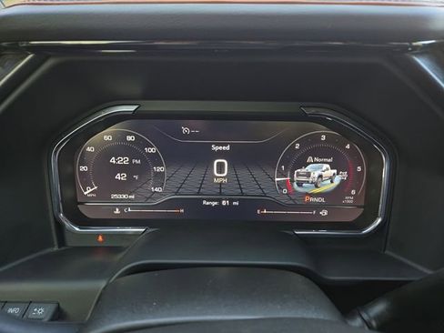 Used 2025 GMC Sierra 3500 AT4 w/ AT4 Premium Plus Package image 16