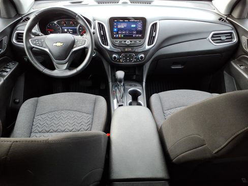 Certified 2022 Chevrolet Equinox LT image 11