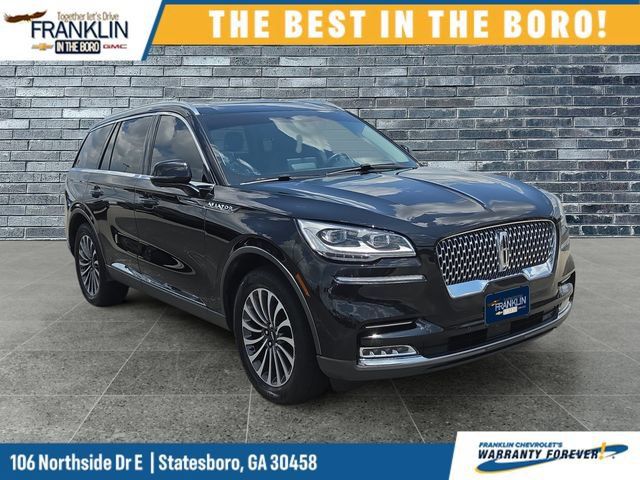 Used 2023 Lincoln Aviator Reserve w/ Equipment Group 201A AWD/4WD image 8