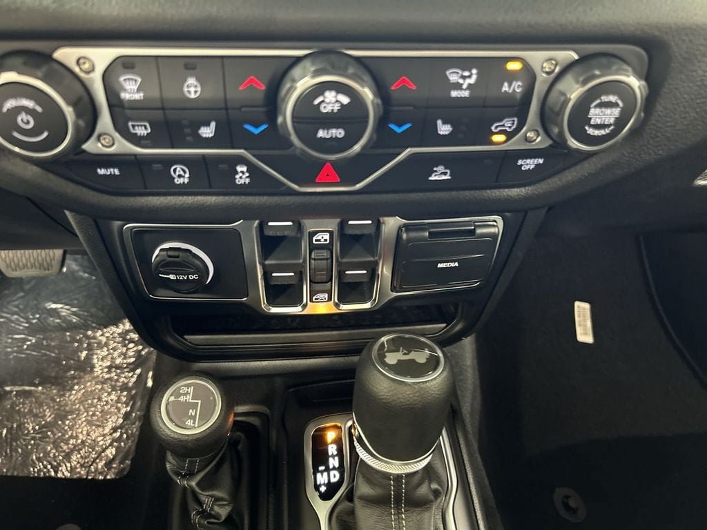 New 2026 Jeep Wrangler Unlimited Sport AWD/4WD image 18