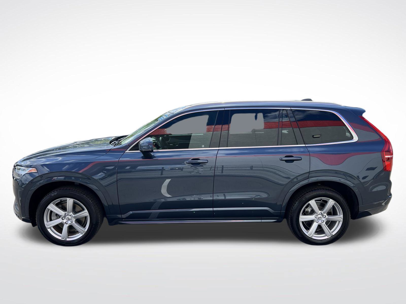 Used 2023 Volvo XC90 B5 Core AWD/4WD image 4