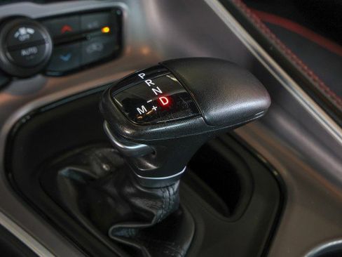 Used 2022 Dodge Challenger R/T Scat Pack RWD image 22
