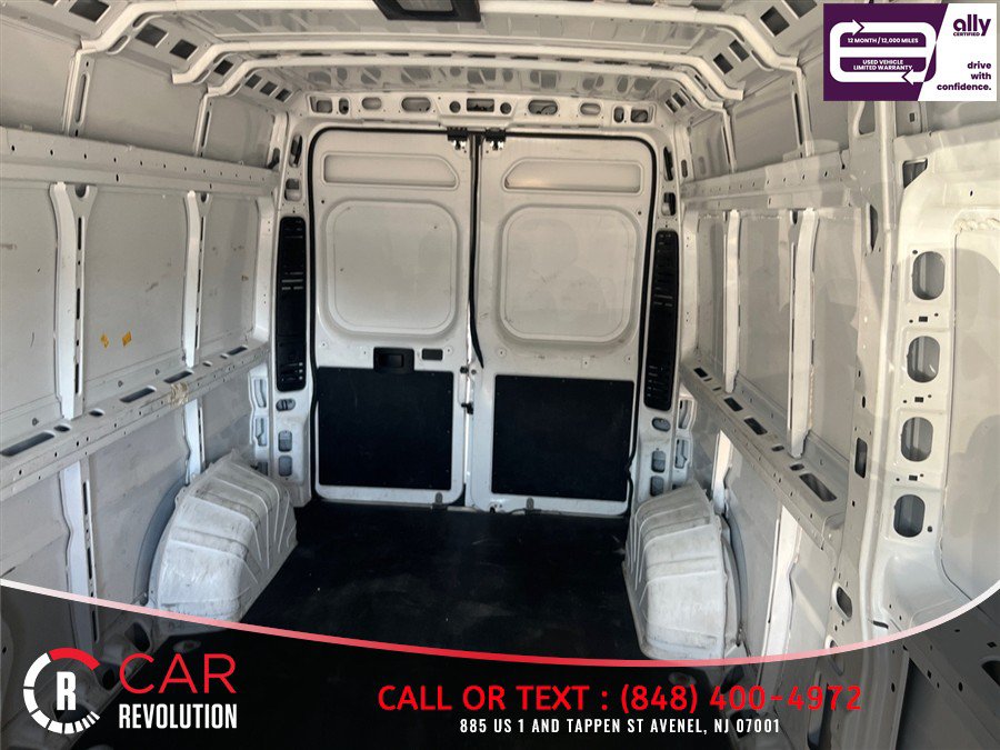 Used 2025 RAM ProMaster 2500 w/ Convenience Group FWD image 11