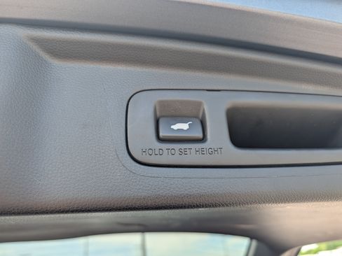 Used 2024 Honda CR-V EX-L image 20