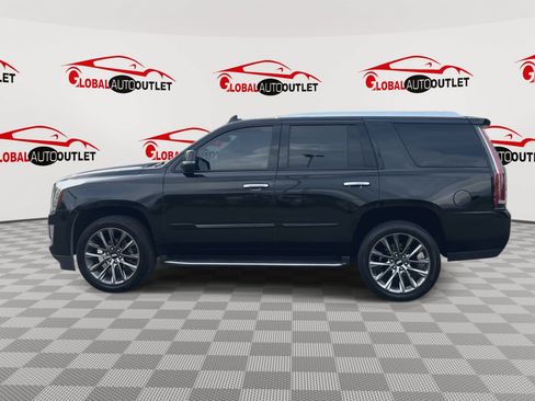 Used 2019 Cadillac Escalade Luxury w/ Escalade Sport Edition AWD/4WD image 6