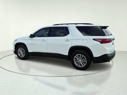 Used 2023 Chevrolet Traverse LT w/ LPO, Cargo Package AWD/4WD image 4