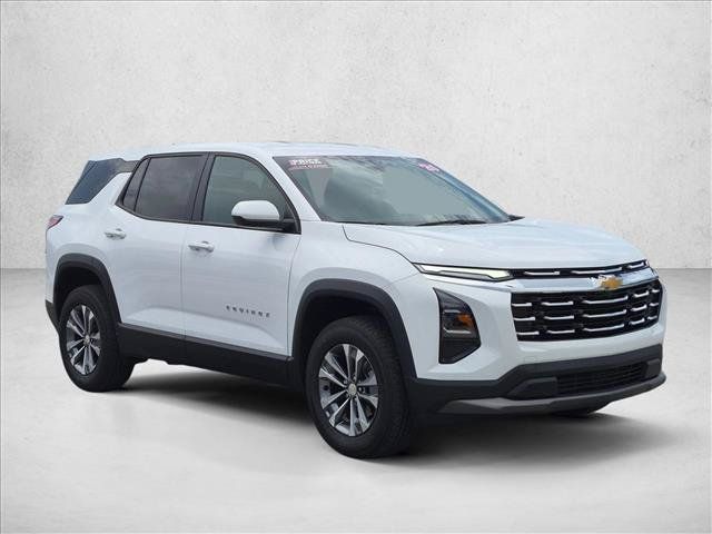 Used 2026 Chevrolet Equinox LT w/ Convenience Package II FWD image 3