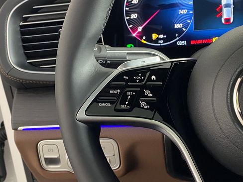 New 2026 Mercedes-Benz GLE 450 4MATIC Coupe image 17