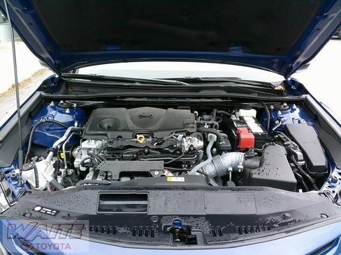 Certified 2024 Toyota Camry SE image 7