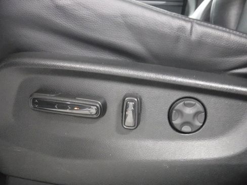 Used 2023 Honda Odyssey Touring image 16