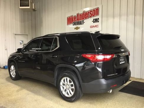 Used 2019 Chevrolet Traverse LT w/ LPO, Floor Liner Package AWD/4WD image 3