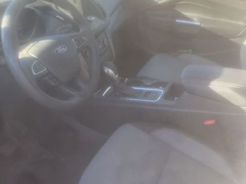 Certified 2019 Ford Escape SE AWD/4WD image 11