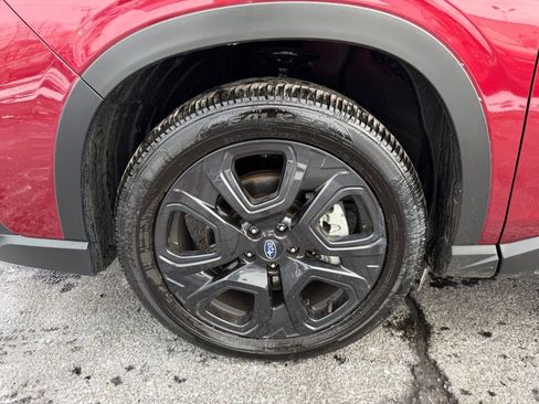 Used 2025 Subaru Ascent Onyx Edition image 10