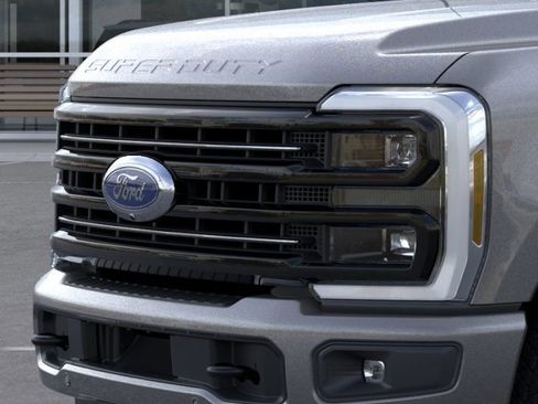New 2026 Ford F250 Platinum w/ FX4 Off-Road Package AWD/4WD image 17