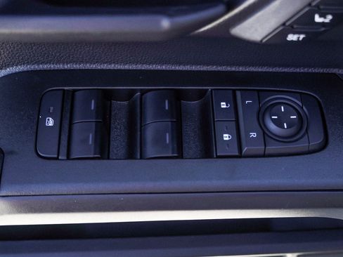 Certified 2025 Toyota 4Runner TRD Off-Road Premium AWD/4WD image 21