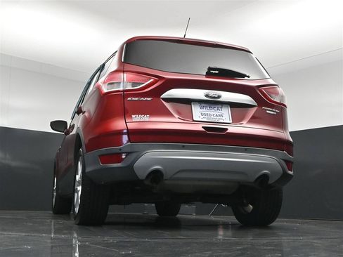 Used 2016 Ford Escape Titanium w/ Equipment Group 301A AWD/4WD image 32