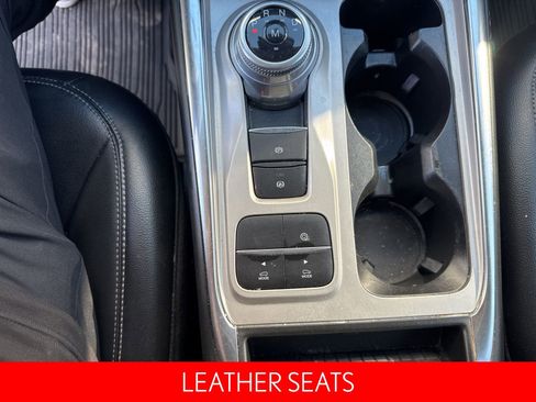 Used 2021 Ford Explorer Limited w/ Hybrid Equipment Group 310A image 17