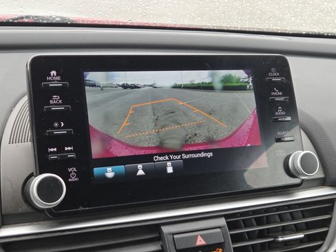 Used 2021 Honda Accord Sport image 8