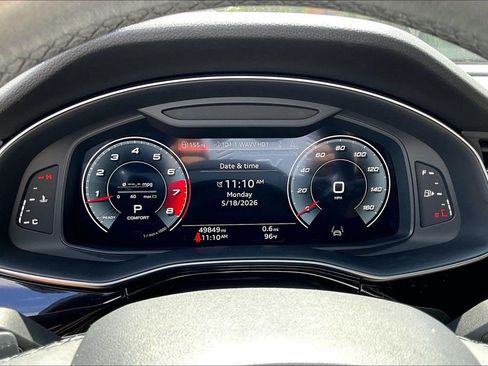 Used 2021 Audi Q8 Premium Plus w/ Premium Plus Package AWD/4WD image 26