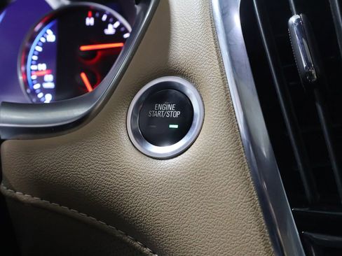 Used 2023 Chevrolet Traverse Premier w/ LPO, Floor Liner Package AWD/4WD image 30