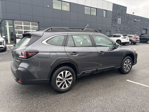 Certified 2025 Subaru Outback image 11