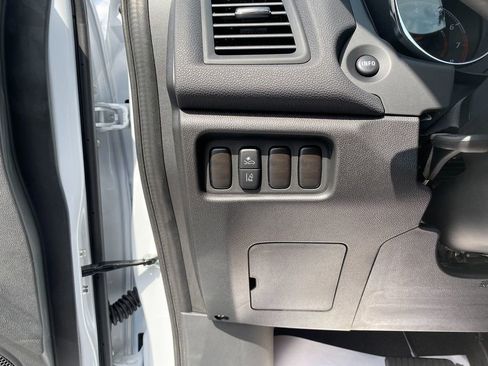 New 2025 Mitsubishi Outlander Sport ES image 14